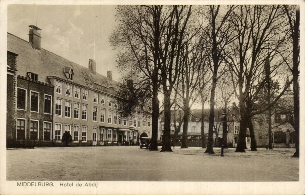 Middelburg — Hotel de Abdij — N.V. Uitgeverij Rembrandt - Vorderseite