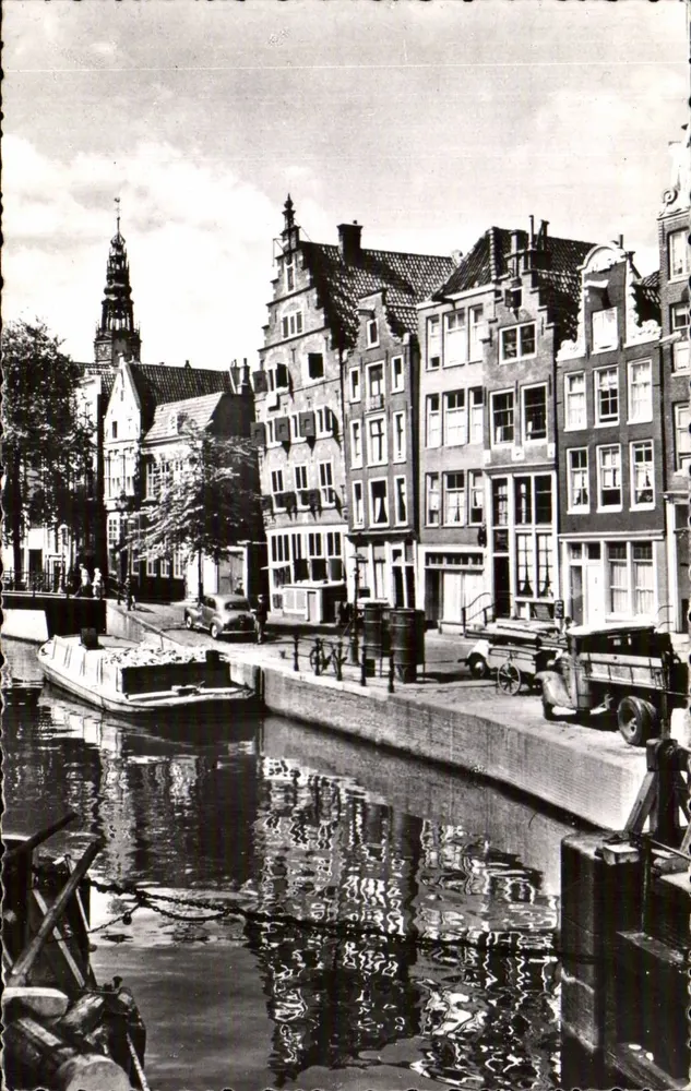 Amsterdam - O.Z. Voorburgwal — Verlag Remwaand, Nr. 16 - Vorderseite