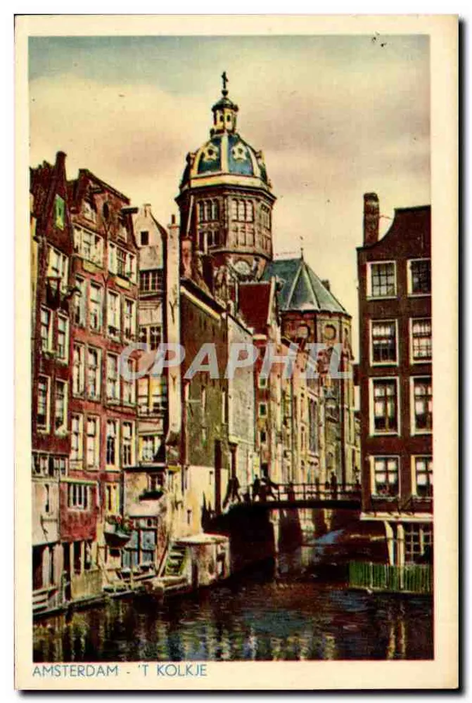 Amsterdam - 't Kolkje — vista do canal com a torre da hora - Frente