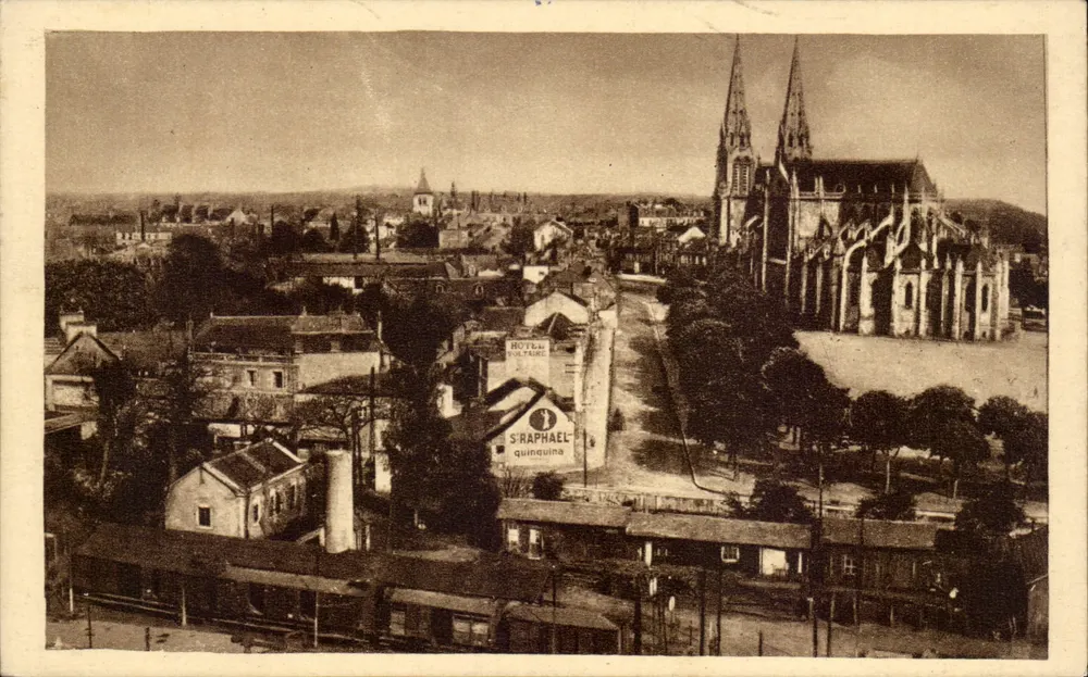 Châteauroux — widok panoramiczny — Wydawnictwo E. Bellier, nr 749 - Awers