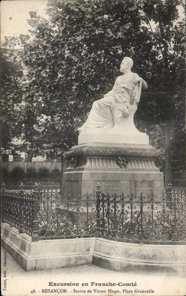 BESANÇON - Statue von Victor Hugo, Place Granvelle — Teulat, Verlag Besançon, Nr. 48 - Vorderseite