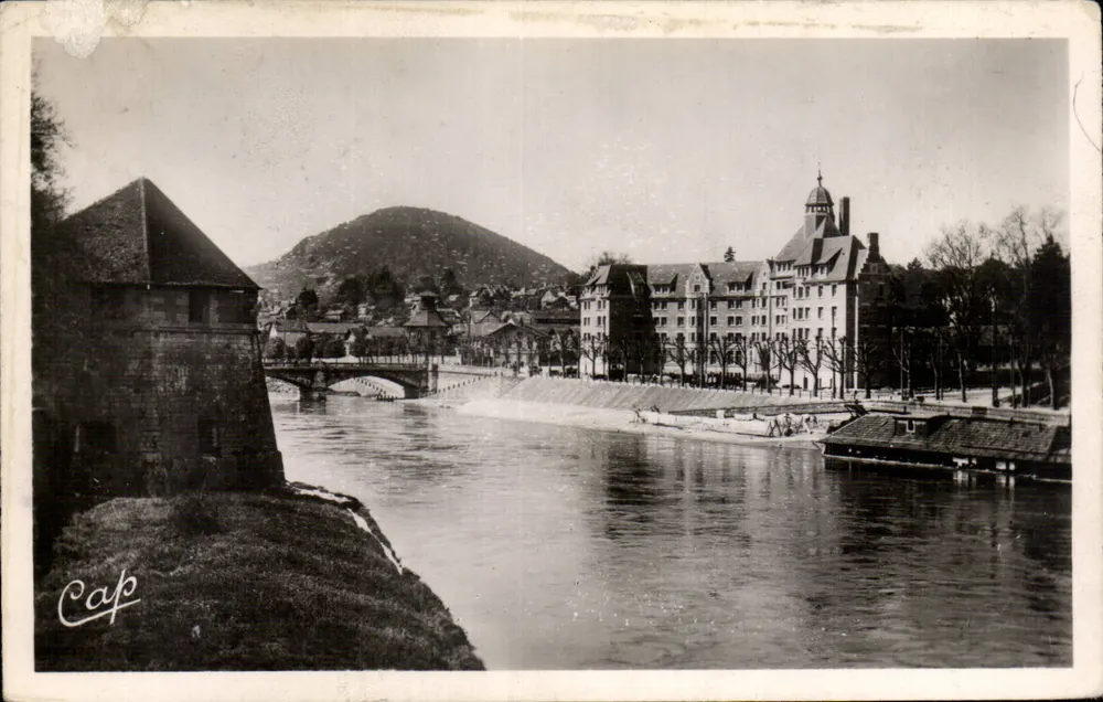 Besançon - Le Pont Carnot und Rosemont — Universitätsstadt — Verlag C.A.P. n°158 - Vorderseite