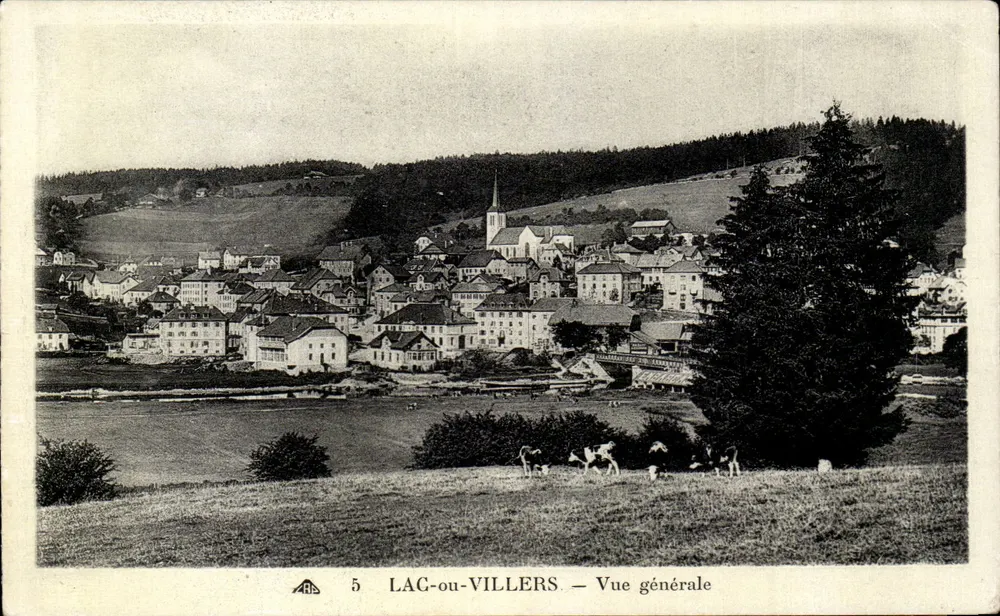 LAC-OU-VILLERS — Vista geral — Cité des Arts Photomécaniques - Frente