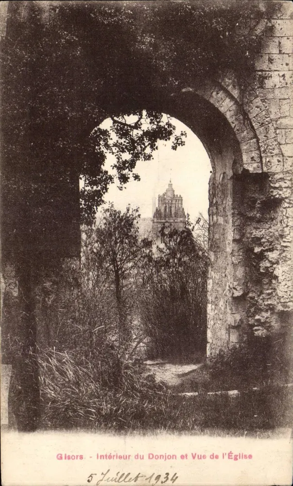 Gisors - Innenansicht des Bergfrieds und Blick auf die Kirche — Simili-Bromure A. Bregier Frères, Paris - Vorderseite