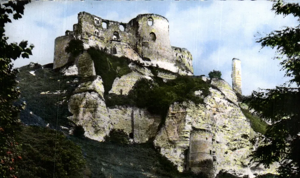 Les Andelys (Eure) — O Castelo Gaillard — Combiér (S.-et-L.) - Frente