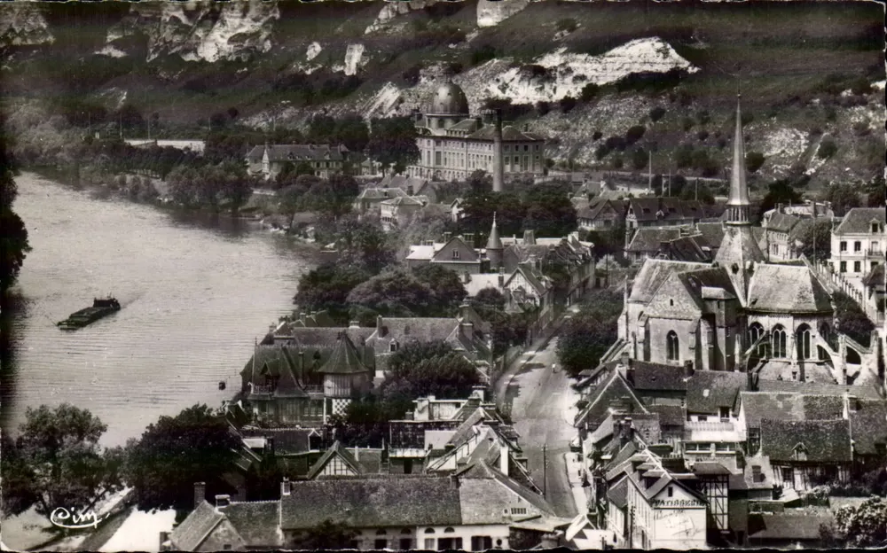 Les Andelys (Eure) — O Centro do Petit Andelys — Photo Couvillier Macoun - Frente