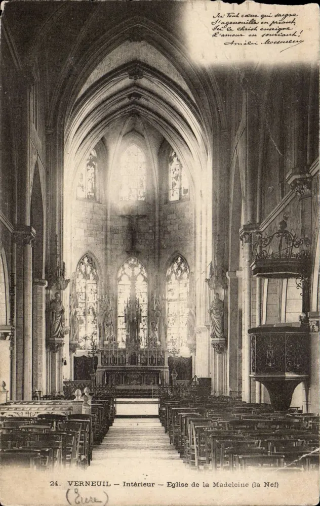 Verneuil — Innenansicht — Kirche der Madeleine (die Kirche) - Vorderseite