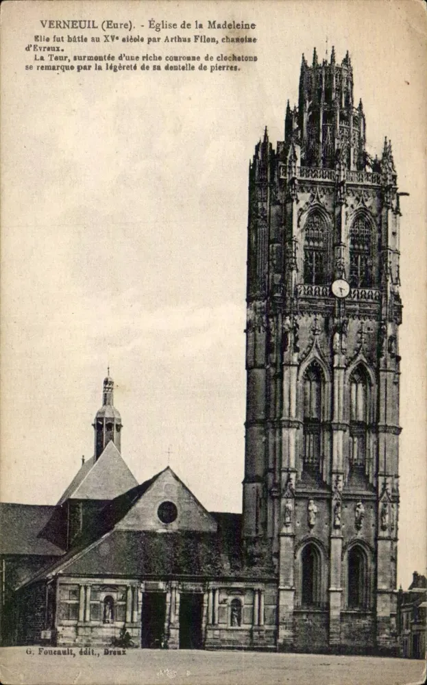 Verneuil (Eure) - Kirche der Madeleine — gotische Turm mit mit Glocken verziertem Schmiedeturm — G. Foncault, Dreux - Vorderseite