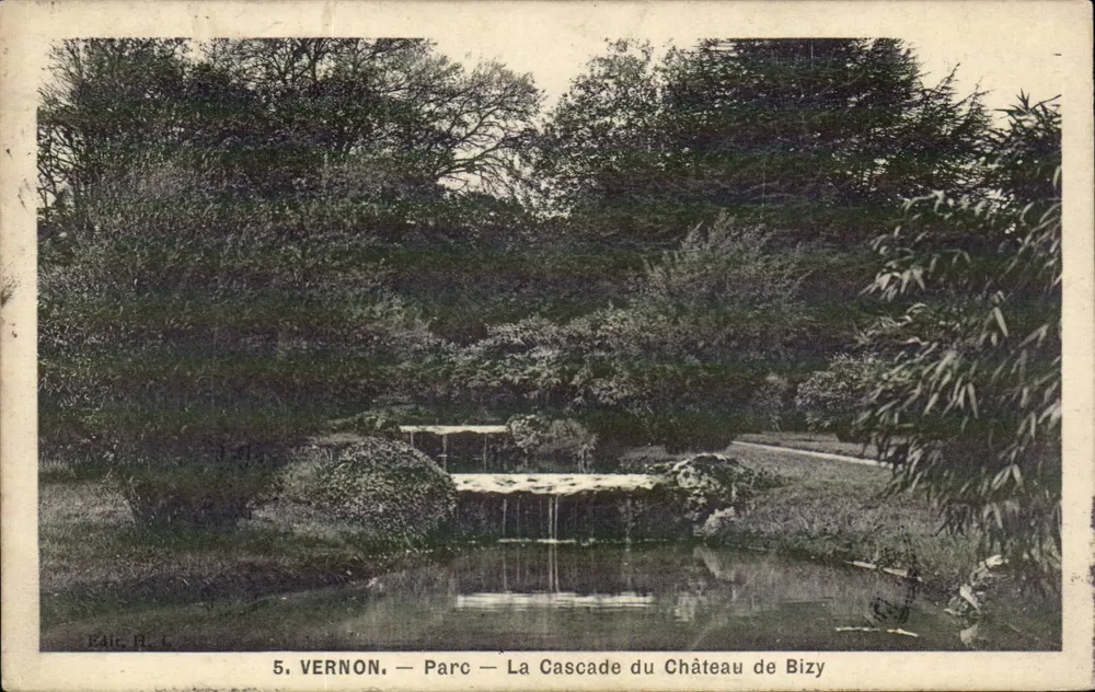 Vernon — Park — Die Wasserfälle des Schlosses Bizy — Éd. H. L. Edic - Vorderseite