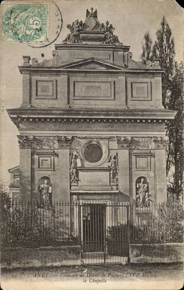 Anet — Schloss Diane de Poitiers (16. Jahrhundert), die Kapelle - Vorderseite