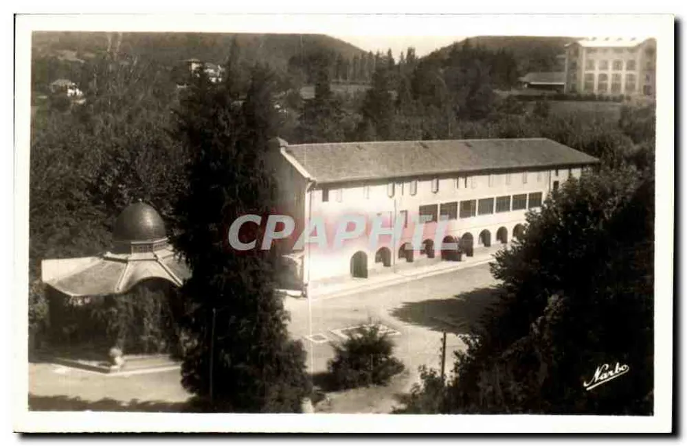 Barbazan - Thermalpark : Allgemeiner Überblick - Das Hotel des Thermes und die Quelle. Das Grand Hotel, heute Foyer des Witwenkriegs. - Vorderseite