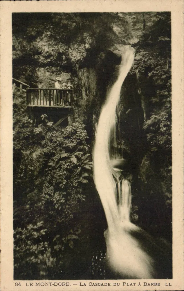 Mont-Dore — A Cachoeira do Plat à Barbe — LL - Frente