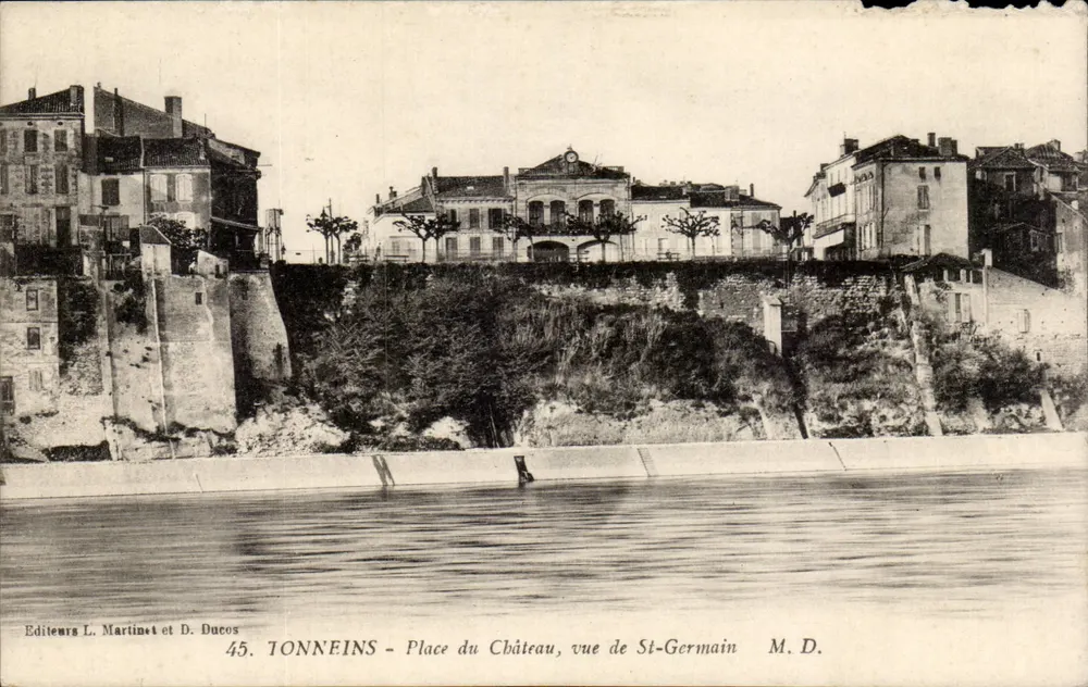 TONNEINS - Place du Château, vue de St-Germain — éditeur L. Martinet et D. Ducos, n° 45 - Vorderseite