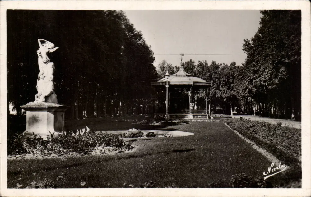 Promenade du Gravier — Agen — Edições Nardo - Frente