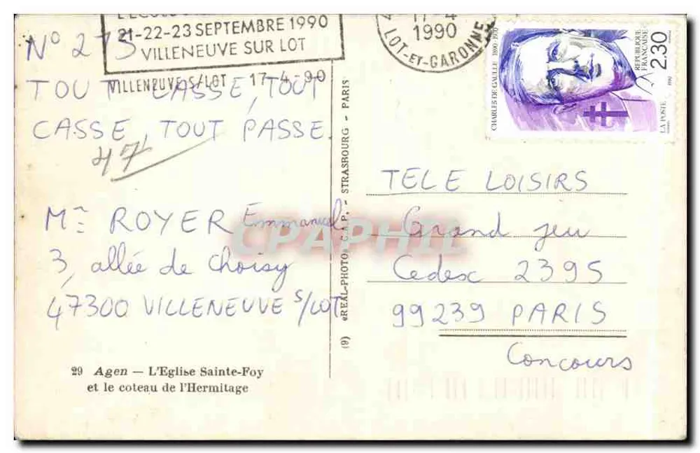 Villeneuve-sur-Lot — Luftbild mit Kirche und Hügel — Agen - Die Kirche Sainte-Foy - Rückseite