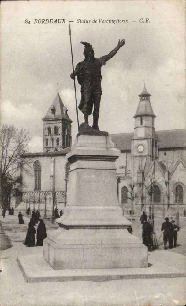Bordeaux — Estátua de Vercingétorix — C.B. - Frente