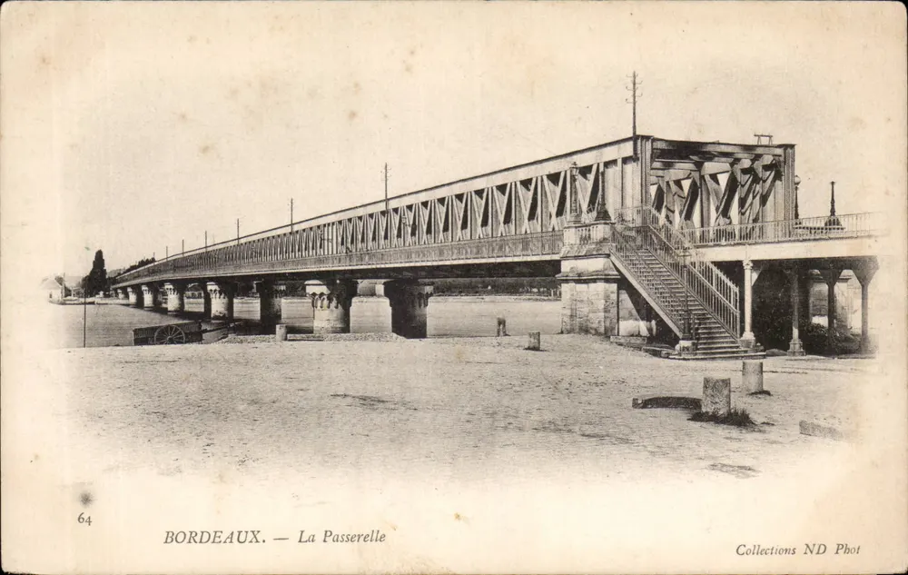 Bordeaux — A Passerelle — Coleções ND Phot - Frente