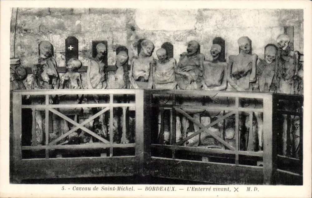 Catacumba de São Miguel — Bordeaux — O Enterrado Vivo, M.D. - Frente
