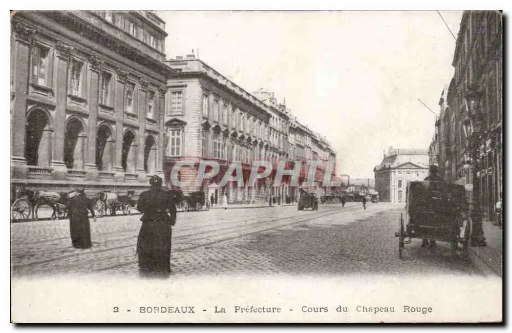 Bordeaux - A Prefeitura - Cours du Chapeau Rouge - Frente