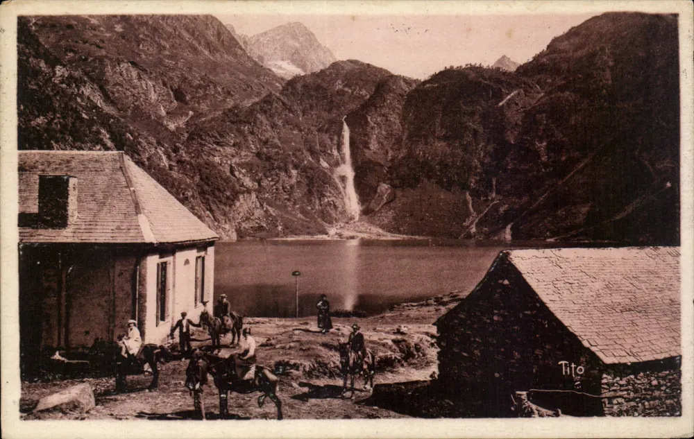 Lago de Ossau — Vista panorâmica com cachoeira — Tito, editor n°31 - Frente