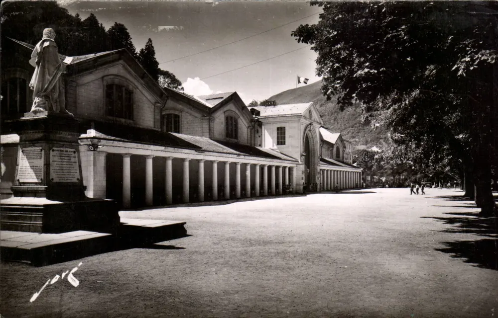 Luchon — Os Termas e a Estátua de Étigry — Edições JOVÉ, Pou (B.P.P.) - Frente