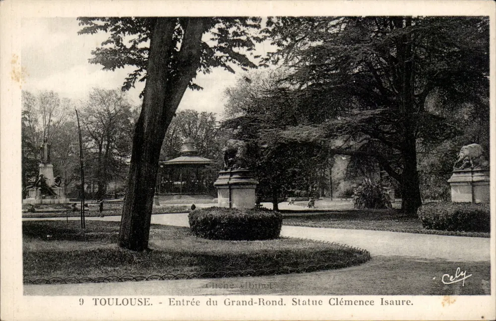 Toulouse - Eingang zum Grand-Rond. Statue Clémence Isauré. - Vorderseite