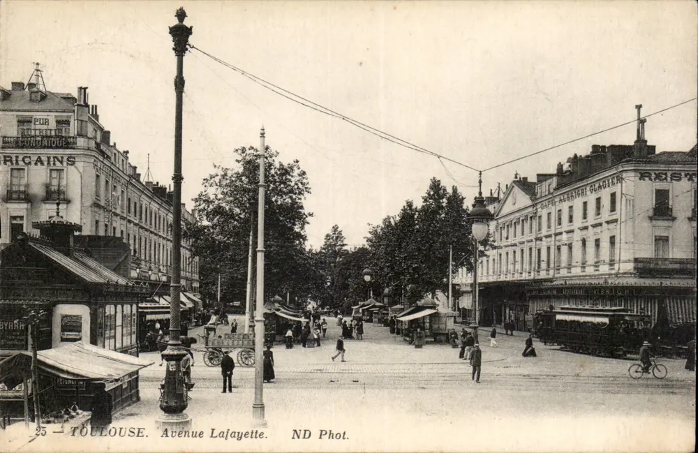Toulouse. Avenue Lafayette — marktuitzicht — ND Phot. - Voorkant