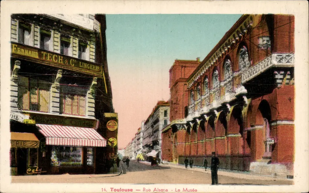 Toulouse — Rue Alsace — Le Musée - Frente