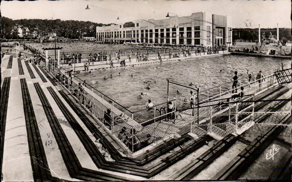Grande Piscine Municipale - Toulouse — Übersicht der beiden Becken — Verleger Elfe, Nr. 125 - Vorderseite