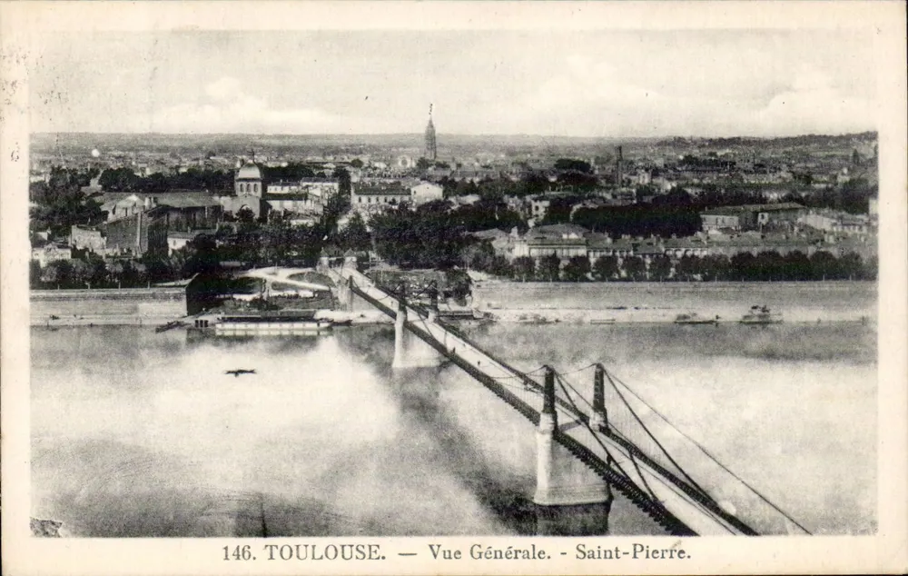 Toulouse — Vista Geral - Saint-Pierre. — Editor Saint-Pierre, n° 146 - Frente