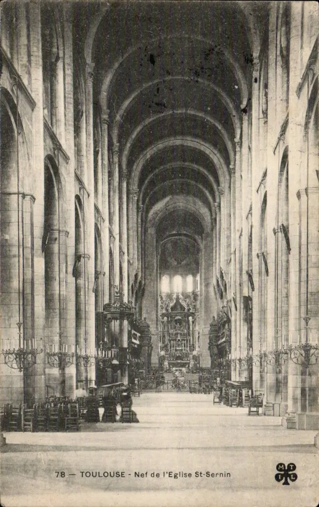 Toulouse — Nef da Igreja de São Sernim — MTPL - Frente
