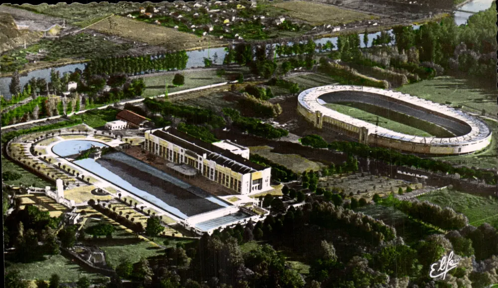 Toulouse — Große Gemeindebad und Stadion — Verlag LA BOUCHE Frères - Vorderseite