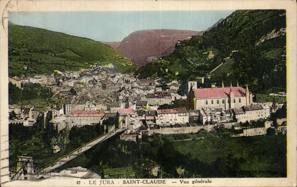 O Jura - Saint-Claude — Vista geral — Editor: B. Combes Macon, n°42 - Frente