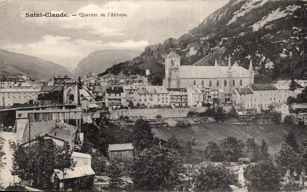 Saint-Claude. — Bairro da Abadia. — Jules Mermet, editor e livreiro. - Frente