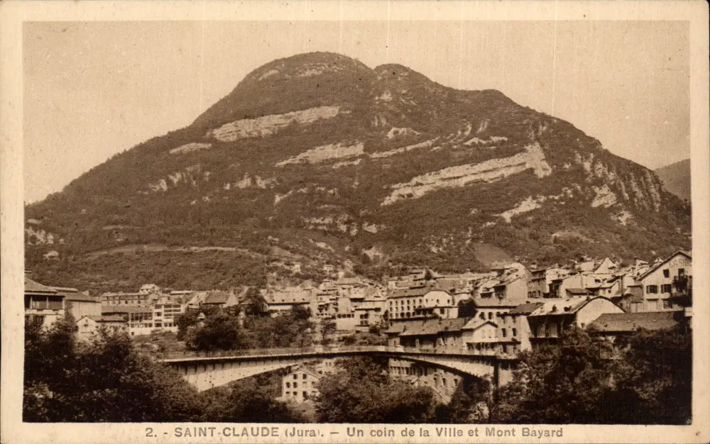 Saint-Claude (Jura) — Ein Stück der Stadt und Mont Bayard — Edition und clio Barrer, Dole - Vorderseite