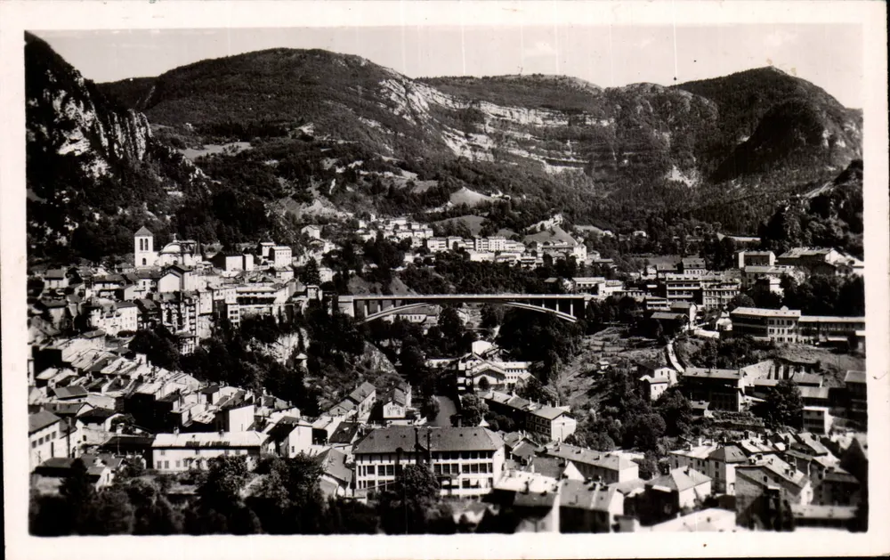 Saint-Claude (Jura) — Allgemeiner Blick und der Cirque des Foules — Verlag Pasquier, Paris - Vorderseite
