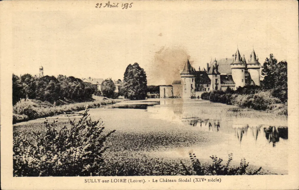 Sully-sur-Loire — Het feodale kasteel (14e eeuw) — E. G. Maes - Voorkant