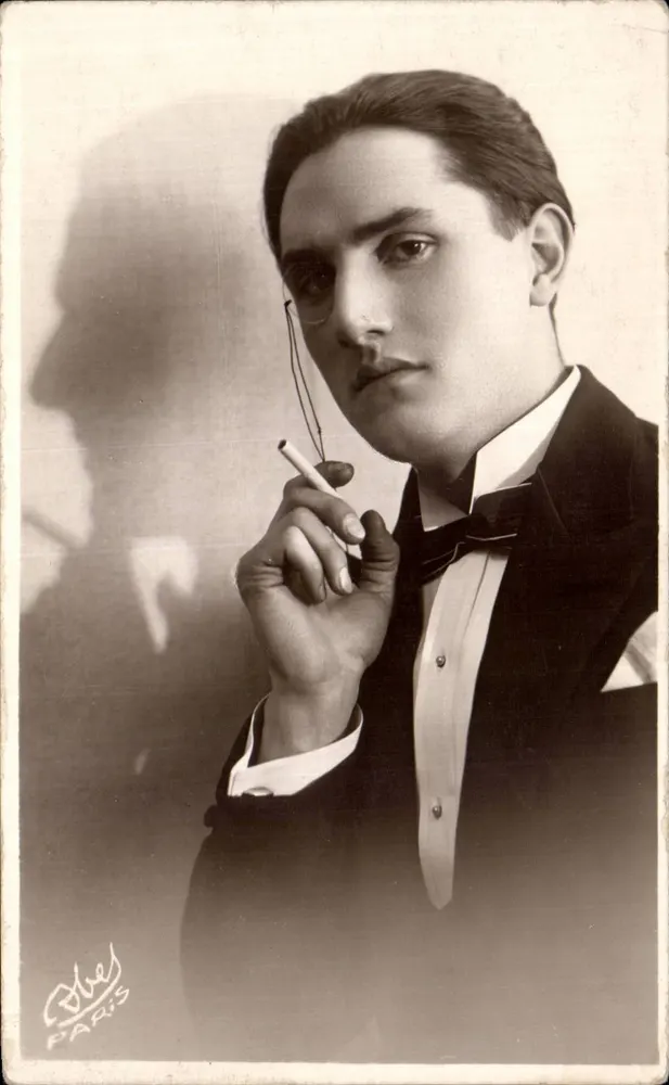 Ritratto di uomo in abito da sera — Gilbert Paris — editore Gilbert, Parigi - Recto