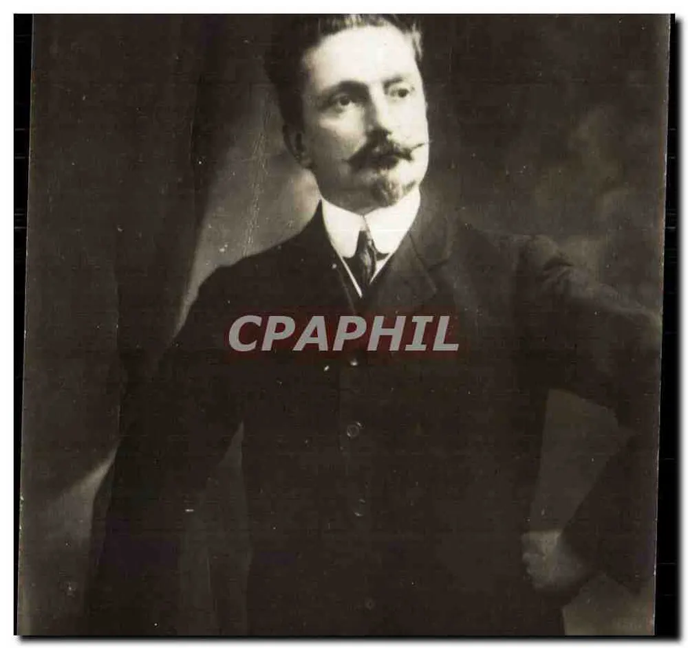 Retrato de um homem com bigode — editor desconhecido — número de série não visível - Frente