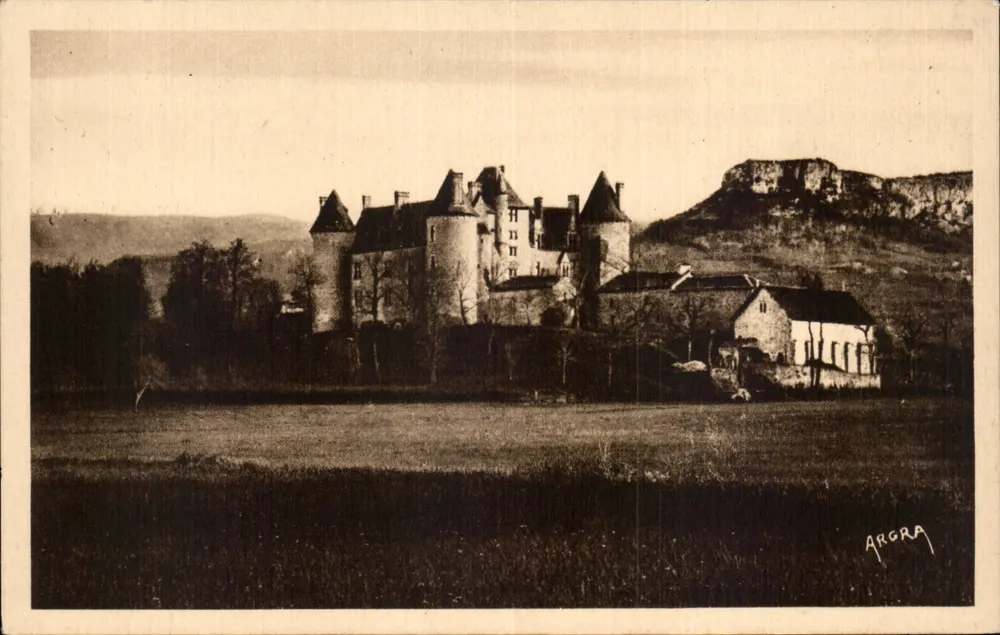 Castelo de Montal — perto de St-Céré (Lot) — ARGRA - Frente