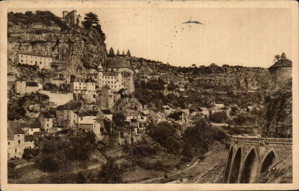 Rocamadour — Vista geral do lado Oeste — Les Éditions d'Art Vignier - Frente