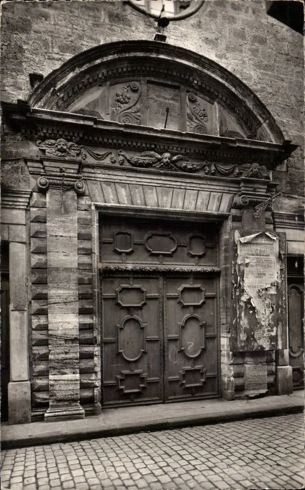 Tor der Kirche der Schwarzen Bußbrüder — Hérau — PEZENAS - Vorderseite