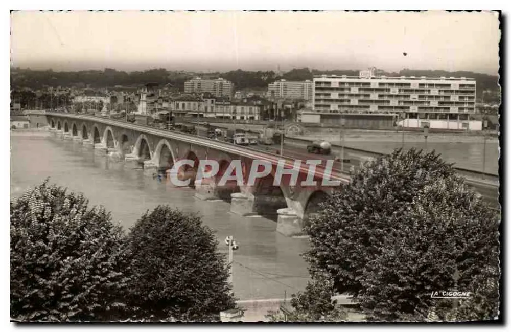 Ponte de Bordeaux — vista do rio e dos prédios — La Cigogne, editor Bordeaux - Frente