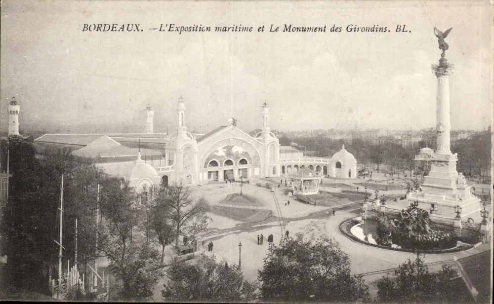 Bordeaux — L'Exposition maritime et Le Monument des Girondins. BL. - Recto