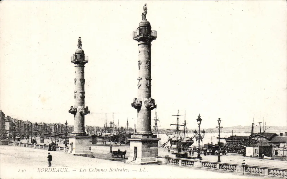 Bordeaux — Colunas Rostrais — LL. - Frente