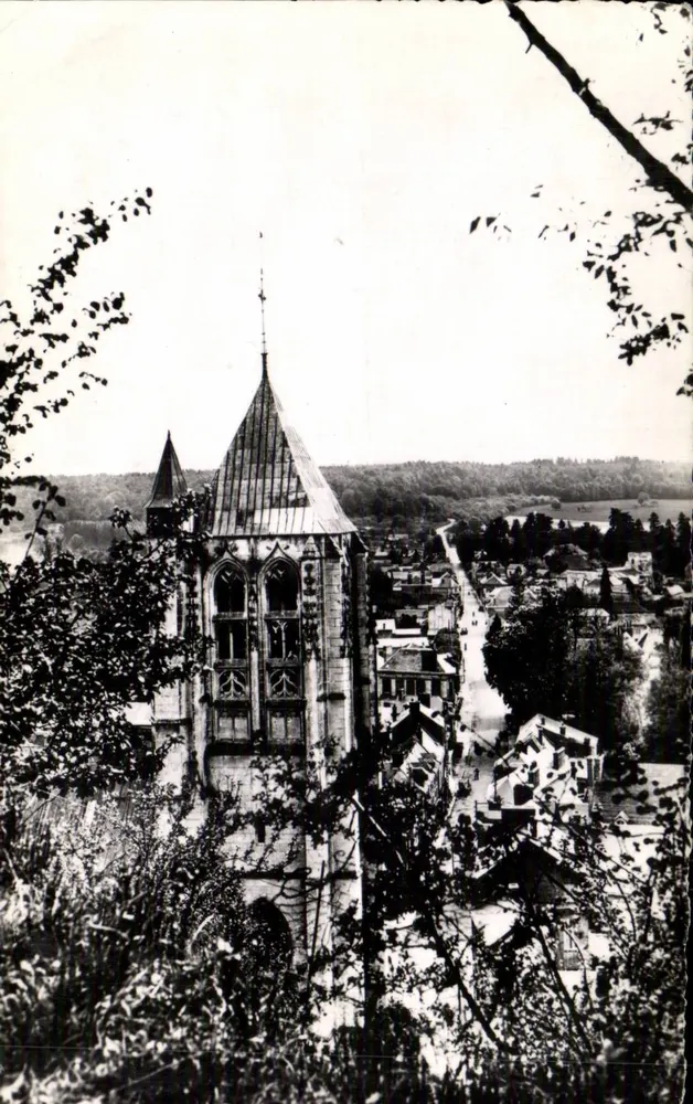 Beaumont-le-Roger — Panoramablick auf das Dorf und die Talregion — Éditions d'Art « MARCO » - Vorderseite