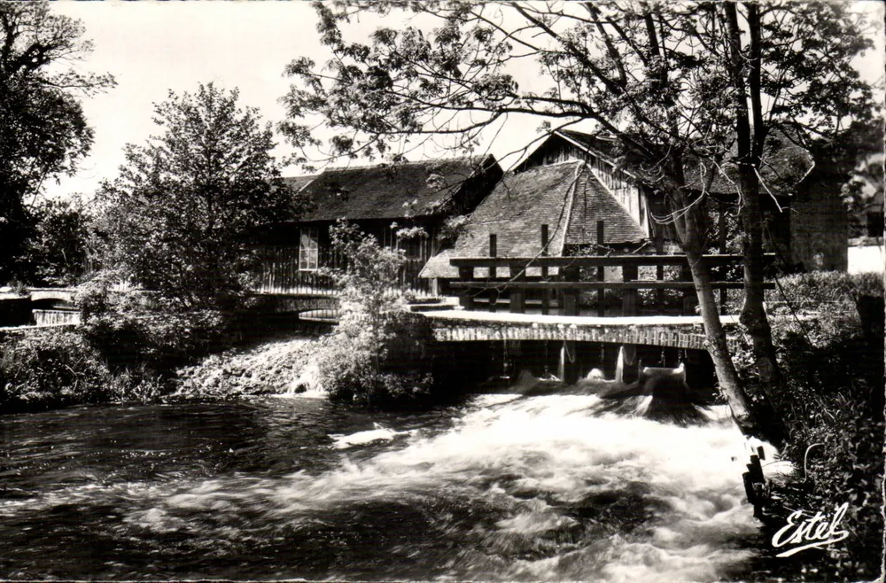 Tillières-sur-Avre — Wasserrad und Ablaufsteg der Avre am Mühle — Verlag Estel, n° 22082 - Vorderseite