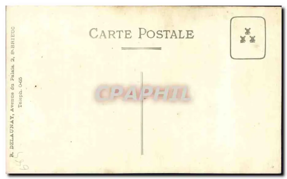 Quatro crianças — estúdio fotográfico — A. DELAUNAY, St-Brieuc - Verso