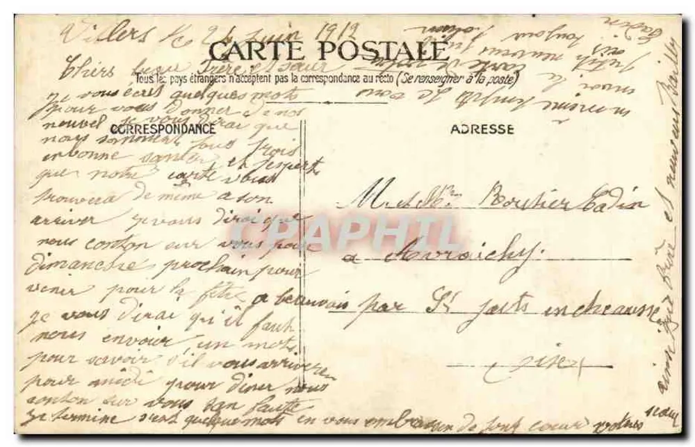 Menina pequena em vestido branco — sentada em uma cadeira em um jardim — Carta postal datada de 1919 - Verso