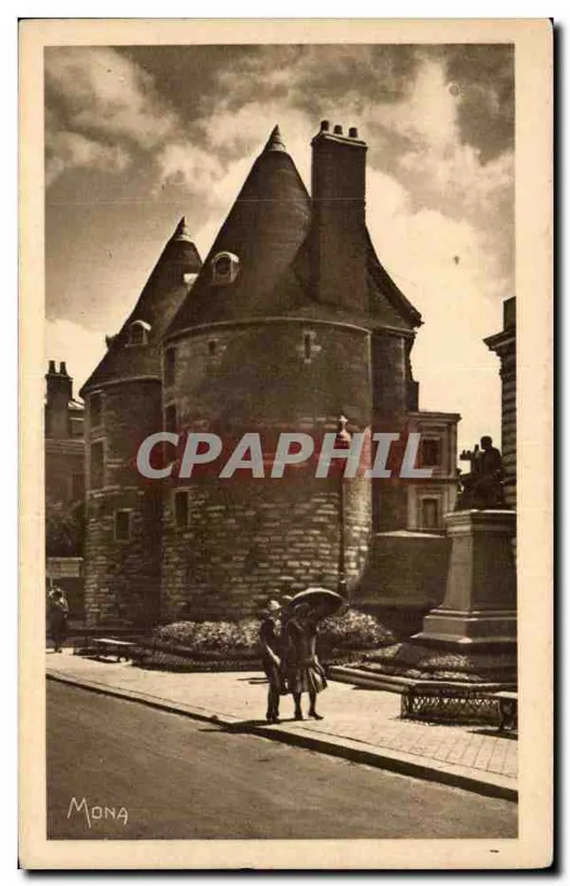 Dieppe — As « Tourelles » — Mona - Frente